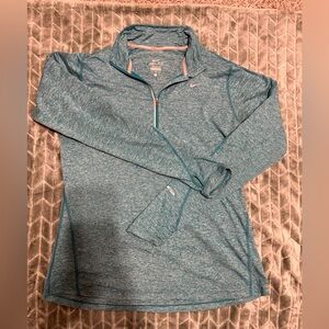 Nike Women's Blue Long Sleeve Quarterzip